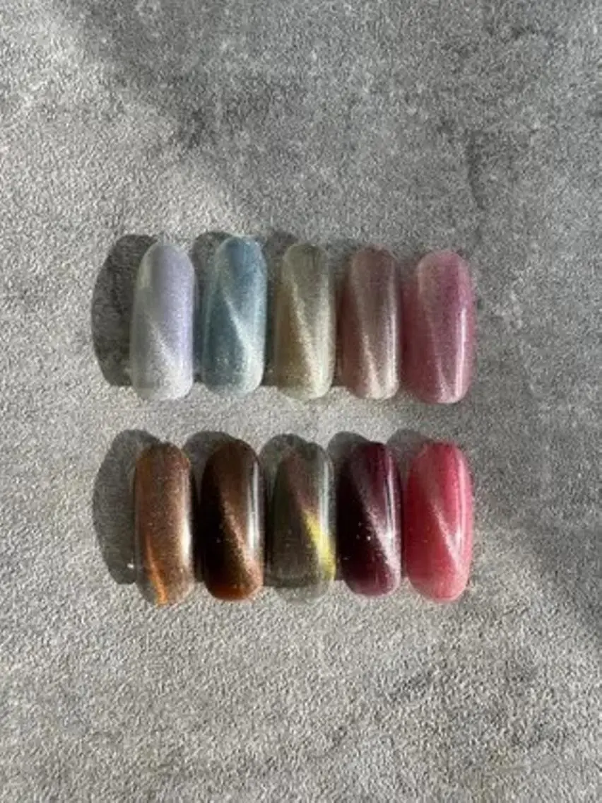 (オフなし)【モデル様募集】ハンド💅🏻マグネット🧲◆オフ無料◆技術向上のため研修ネイリストが担当!の写真