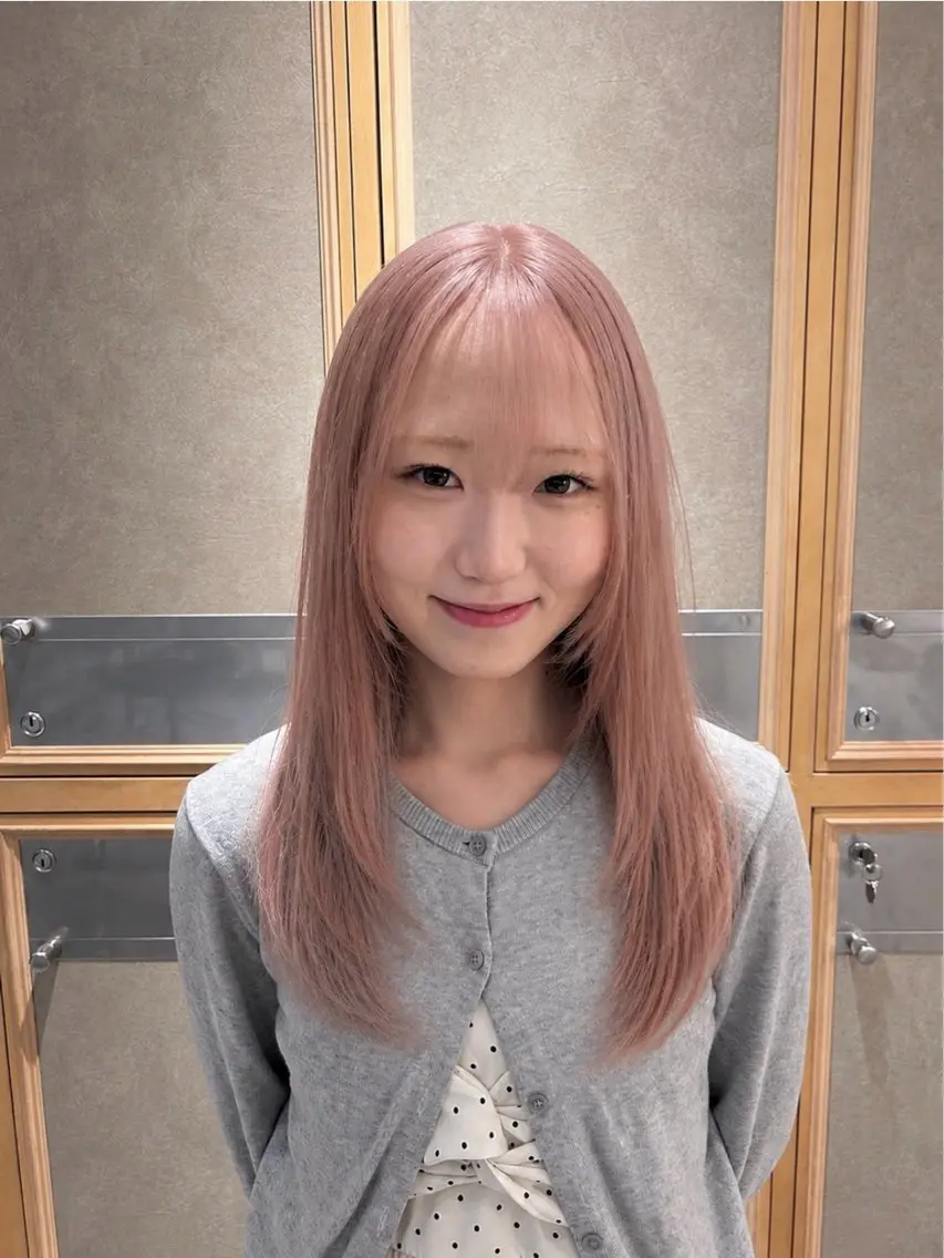 ミディアム ヘアカラー トリートメント ヘッドスパ ヘアセット miko🪽地毛風/ ハイトーン/レイヤーのヘアスタイル