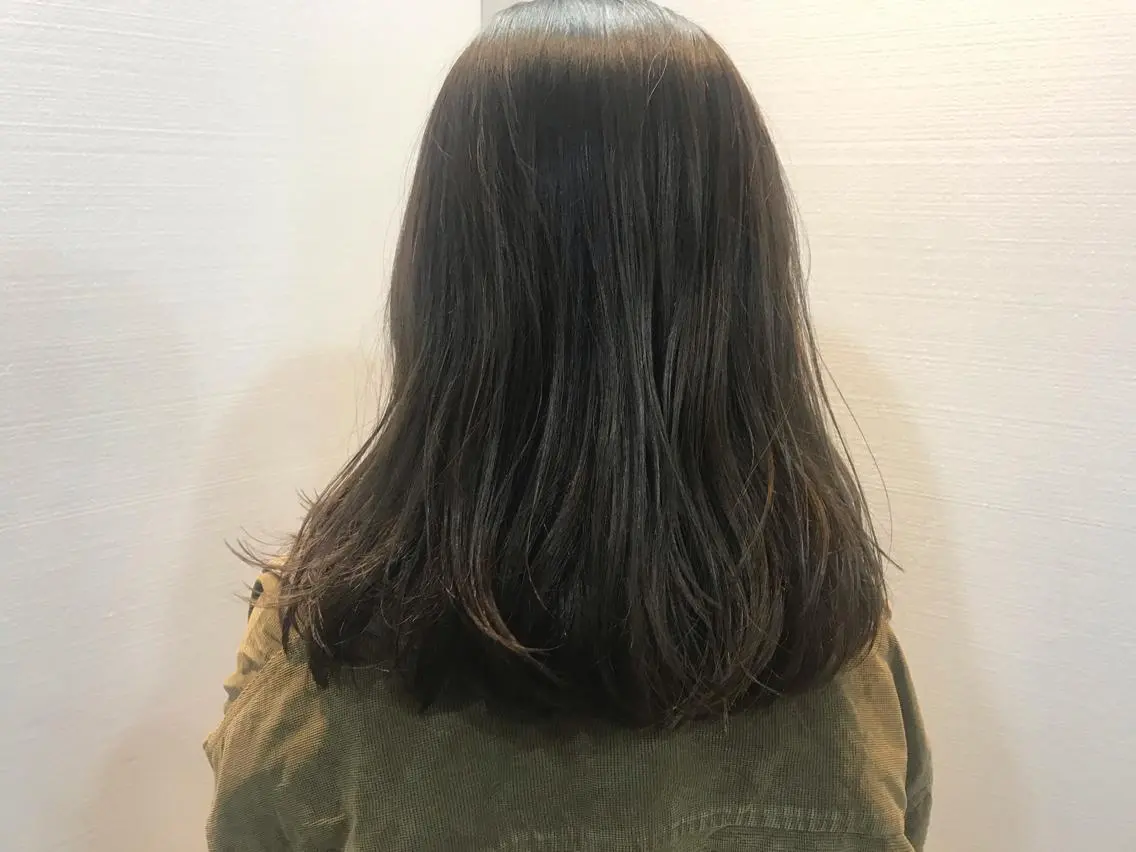 カラー カット ヘアカラー トリートメント 【Uneユヌ】菊地 春那のヘアスタイル