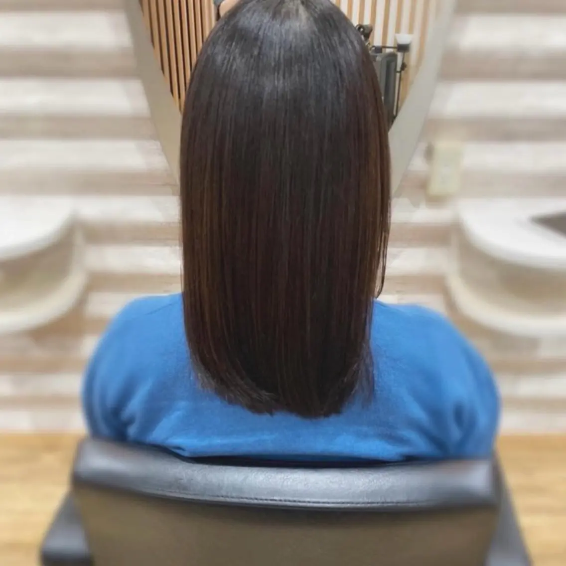 セミロング カラー 髪質改善 カット トリートメント KON｜ごまかさない 艶。酸熱×精密カットのヘアスタイル