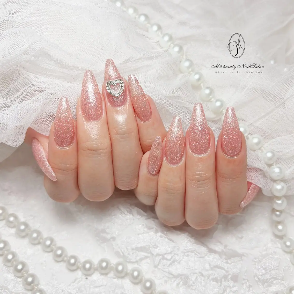 ネイル ハンドネイル M2 BEAUTY Marieのネイルデザイン