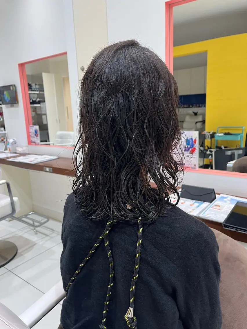 ミディアム ミディアムパーマ カット パーマ トリートメント 神作 汐里　江古田 /透明感カラー🌿のヘアスタイル