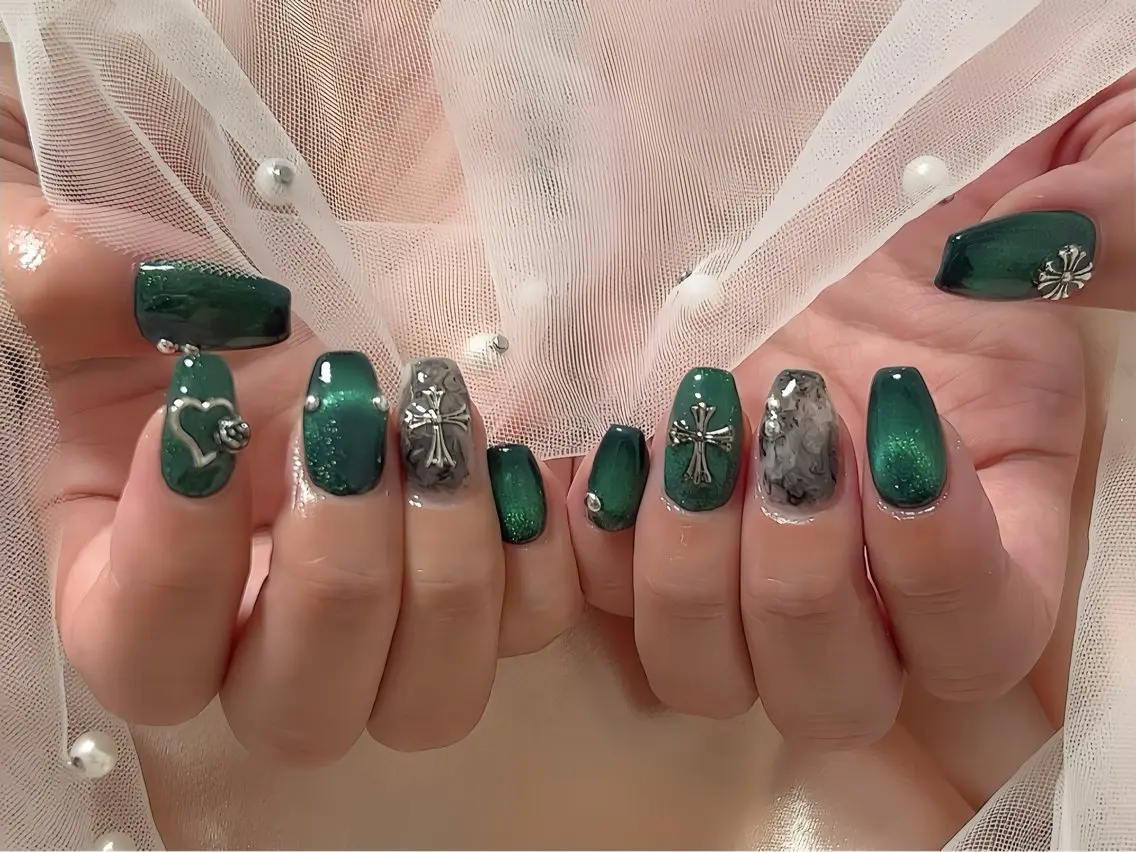 ネイル ハンドネイル LOWANAIL 新宿/新大久保のネイルデザイン