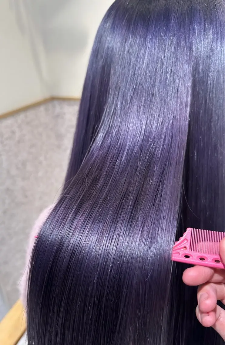 ロング 顔周りカット ハイライト 髪質改善 韓国風ヘア 縮毛矯正 ヘアカラー 透明感/艶カラー 🫧 ユイナのヘアスタイル