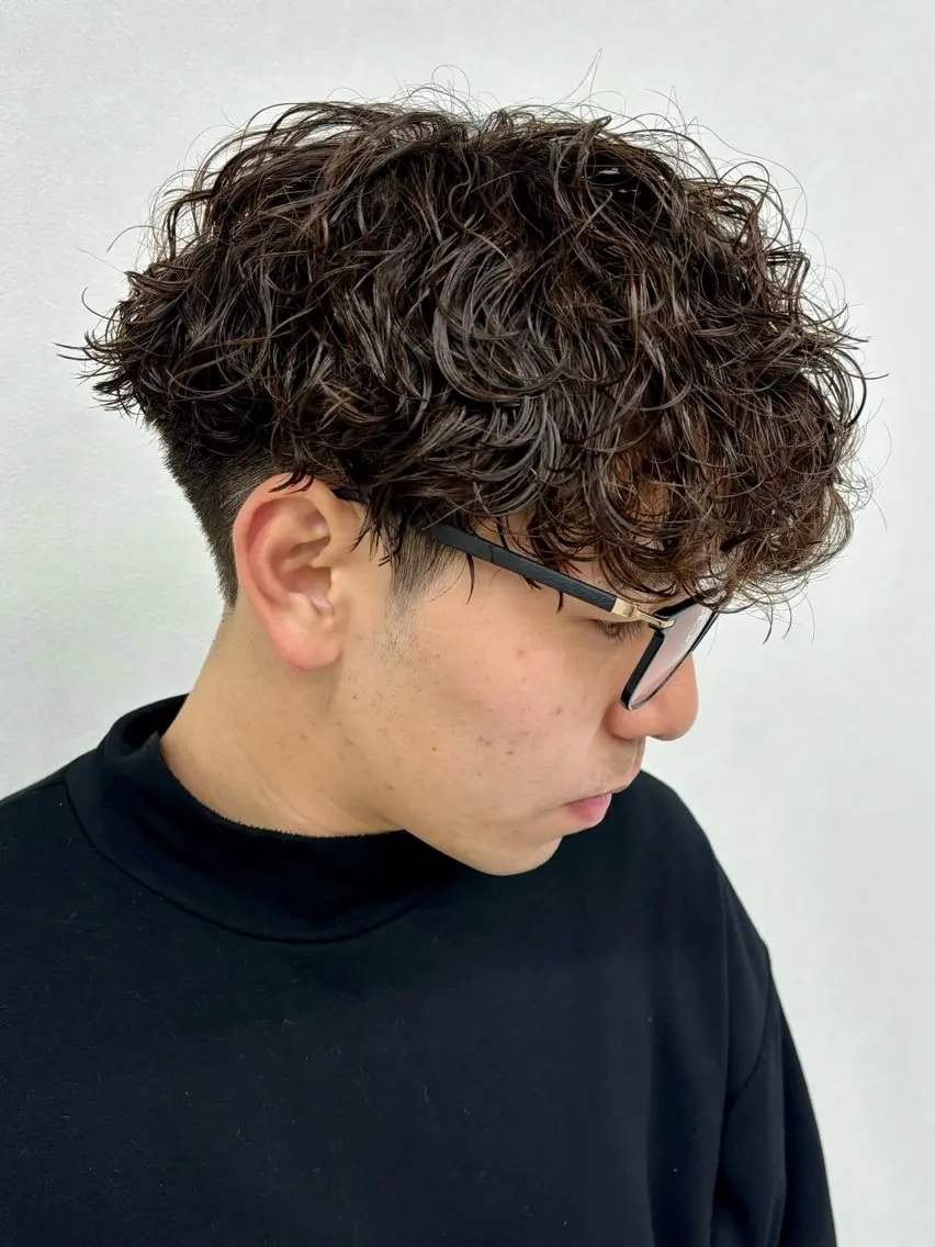 ミディアム M字・前髪割れ 改善メンズ特化/栢沼のヘアスタイル