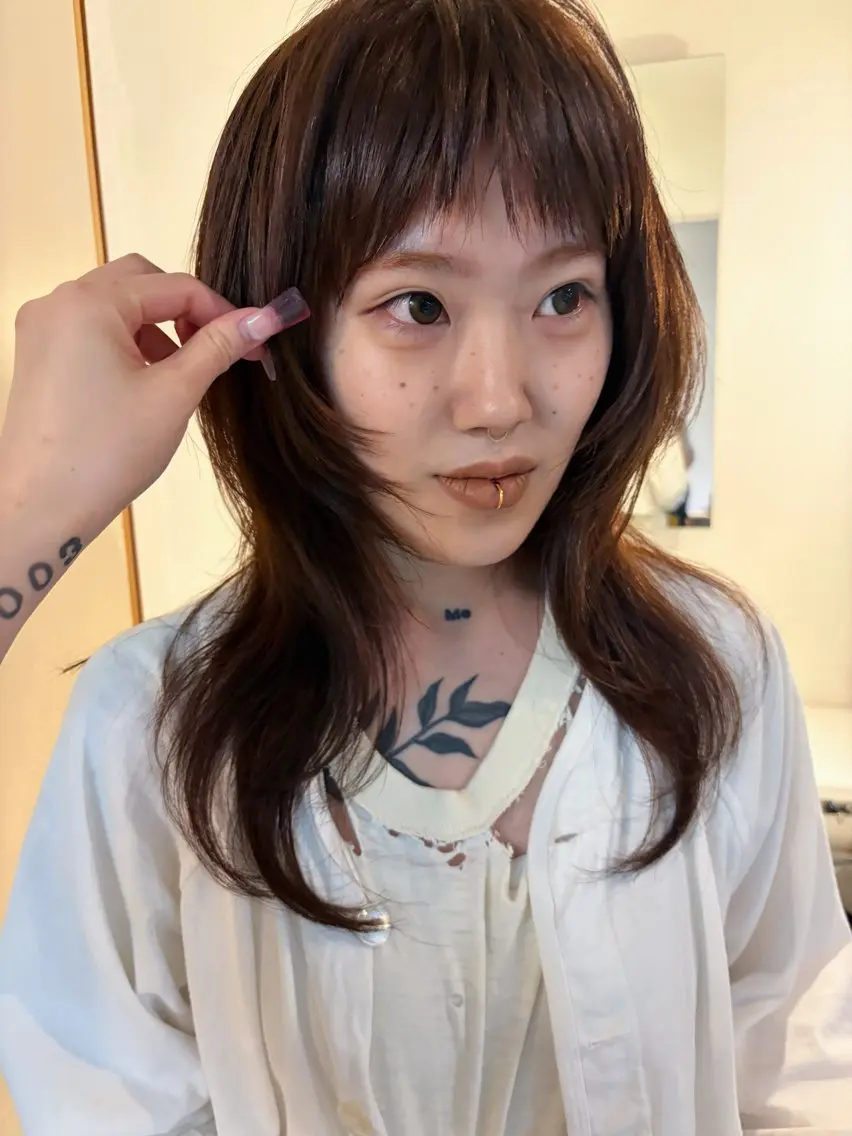 セミロング カラー カット ヘアカラー Luca🟠 透明感カラーのヘアスタイル