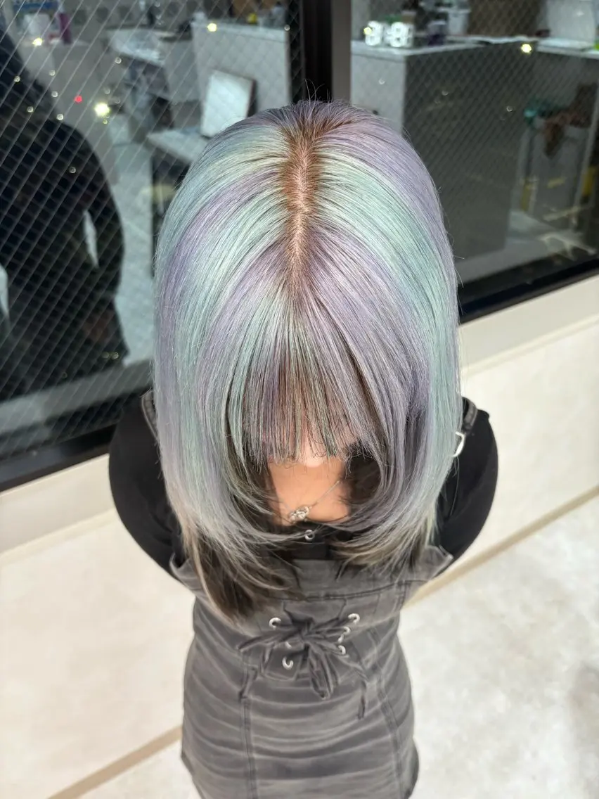 カラー デザインカラー 盛れる艶髪カラー Harusa🎀のヘアスタイル