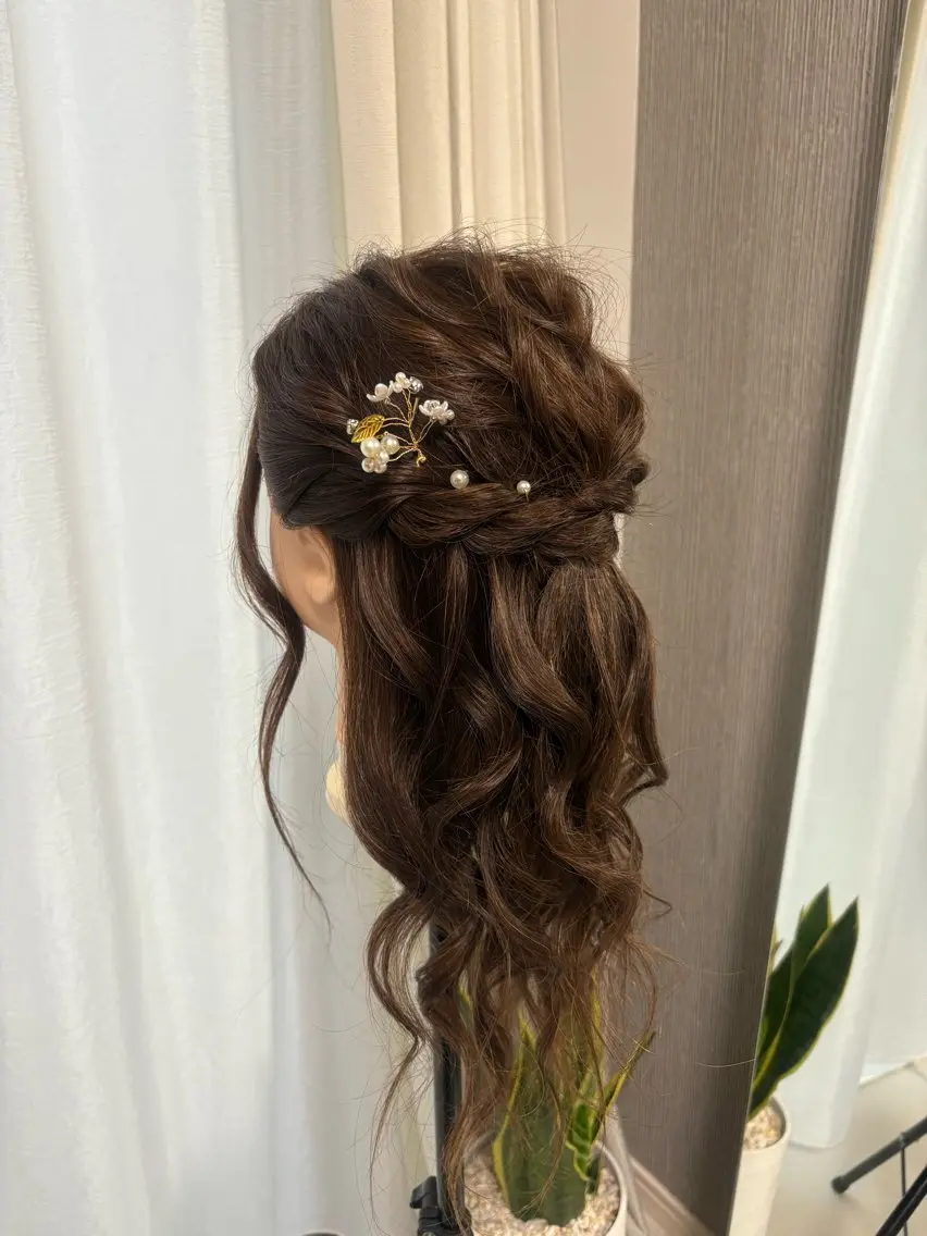 ヘアアレンジ ハーフアップ ヘアアレンジ🌸 城津唯のヘアスタイル