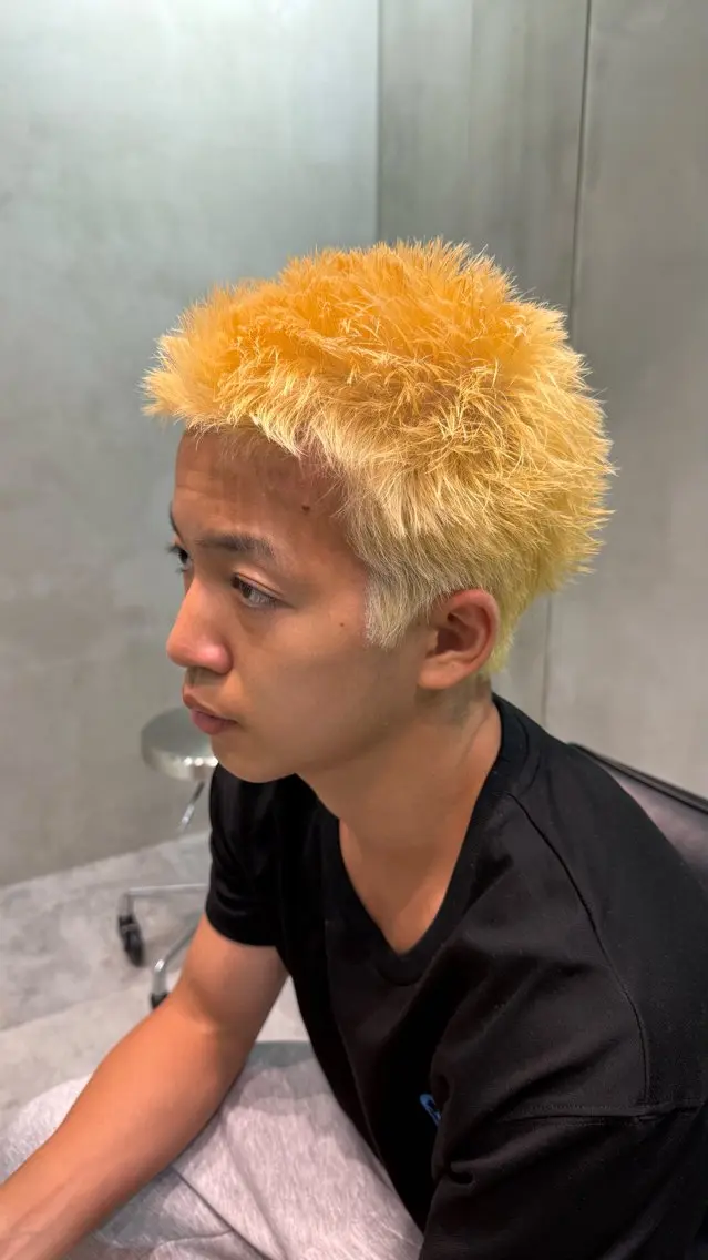 ショート カラー ブリーチ 抜きっぱなしブロンド 透明感カラー ハイトーンカラー ヘアカラー fifth /あつきのヘアスタイル