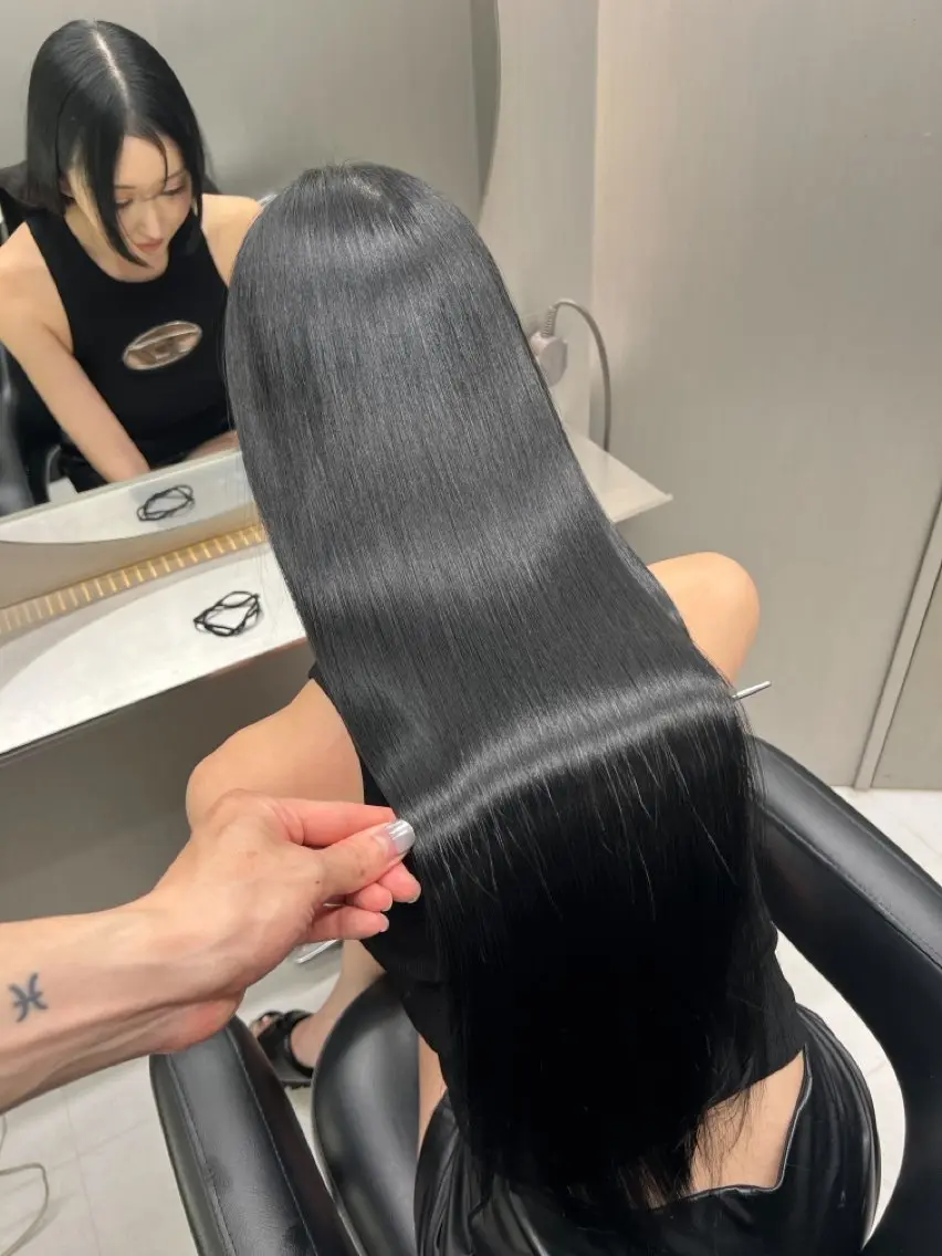 ロング カラー 黒髪 トリートメント ヘアカラー Kotomi 🇺🇸💋のヘアスタイル