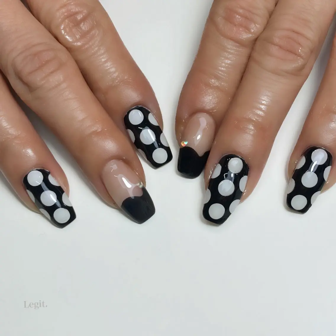 ネイル Legit nail salonのネイルデザイン