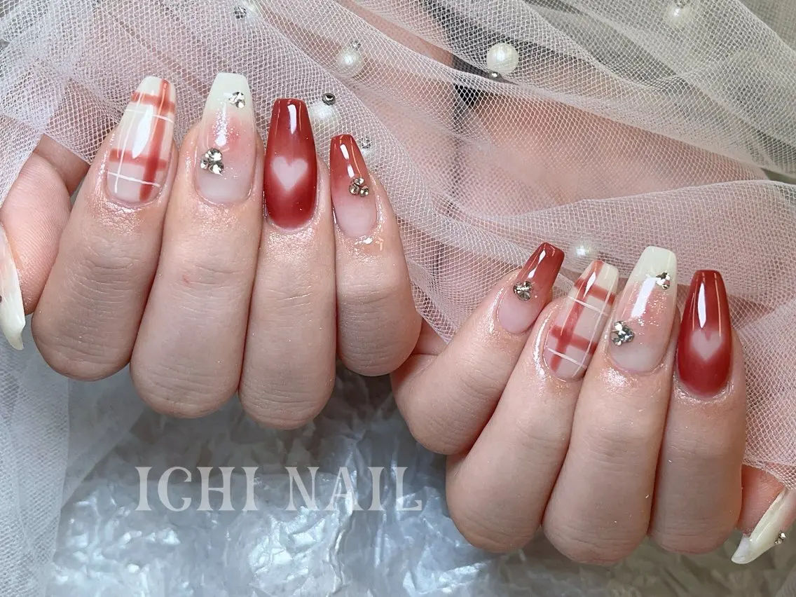 ネイル ハンドネイル 🧚🏻‍♀️ NOHA🎀のネイルデザイン