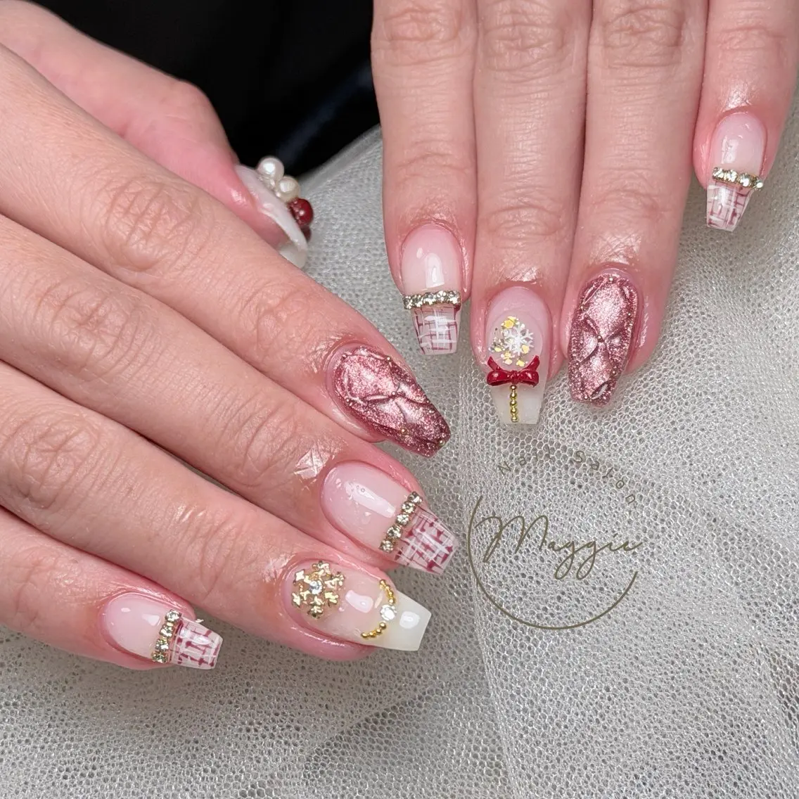 ネイル Maggie Nail🦩のネイルデザイン