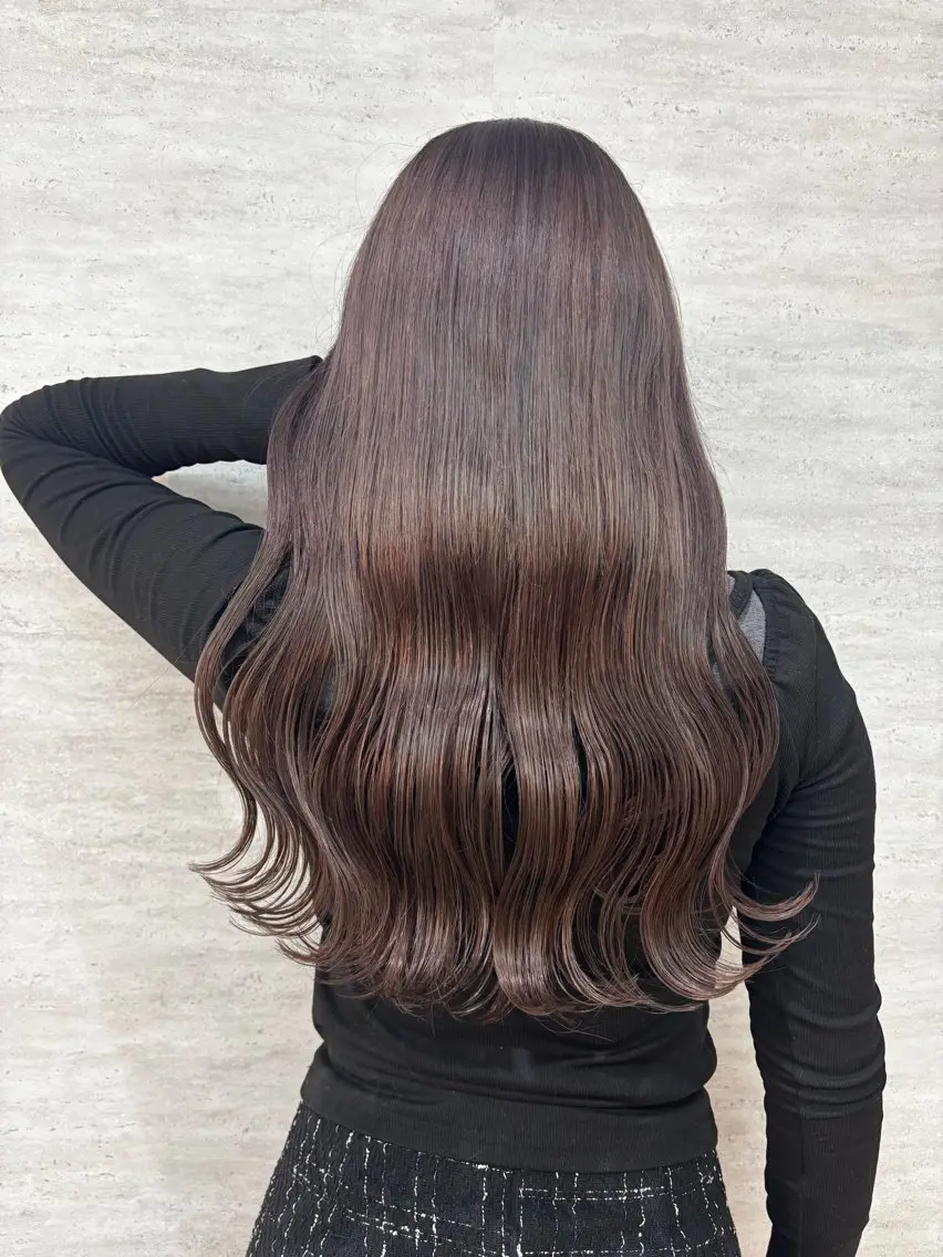 ロング カラー パーマ ヘアアレンジ ヘアカラー トリートメント 🤍韓国風レイヤー/ 艶髪🤍鳥越美羽のヘアスタイル