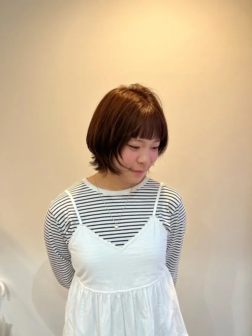 ショート カット ヘアカラー 金岡 碧のヘアスタイル