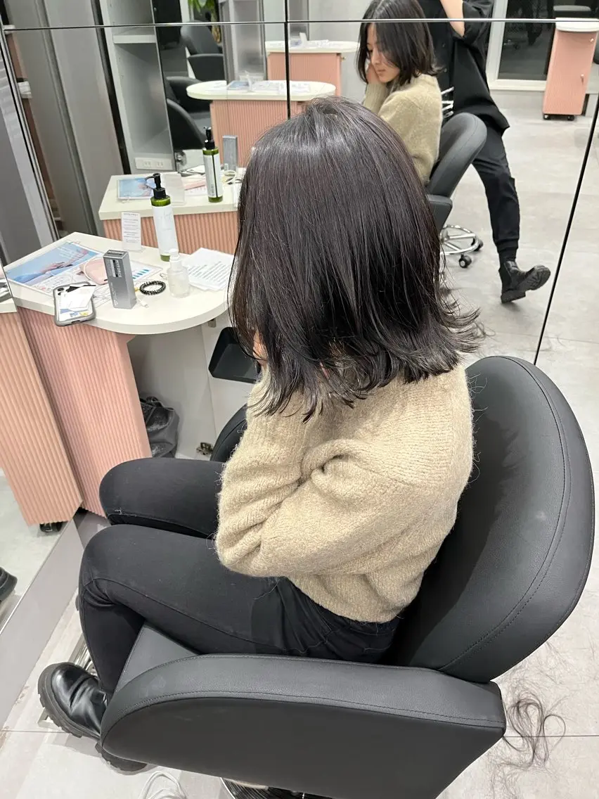ミディアム 岸田 悠佑のヘアスタイル