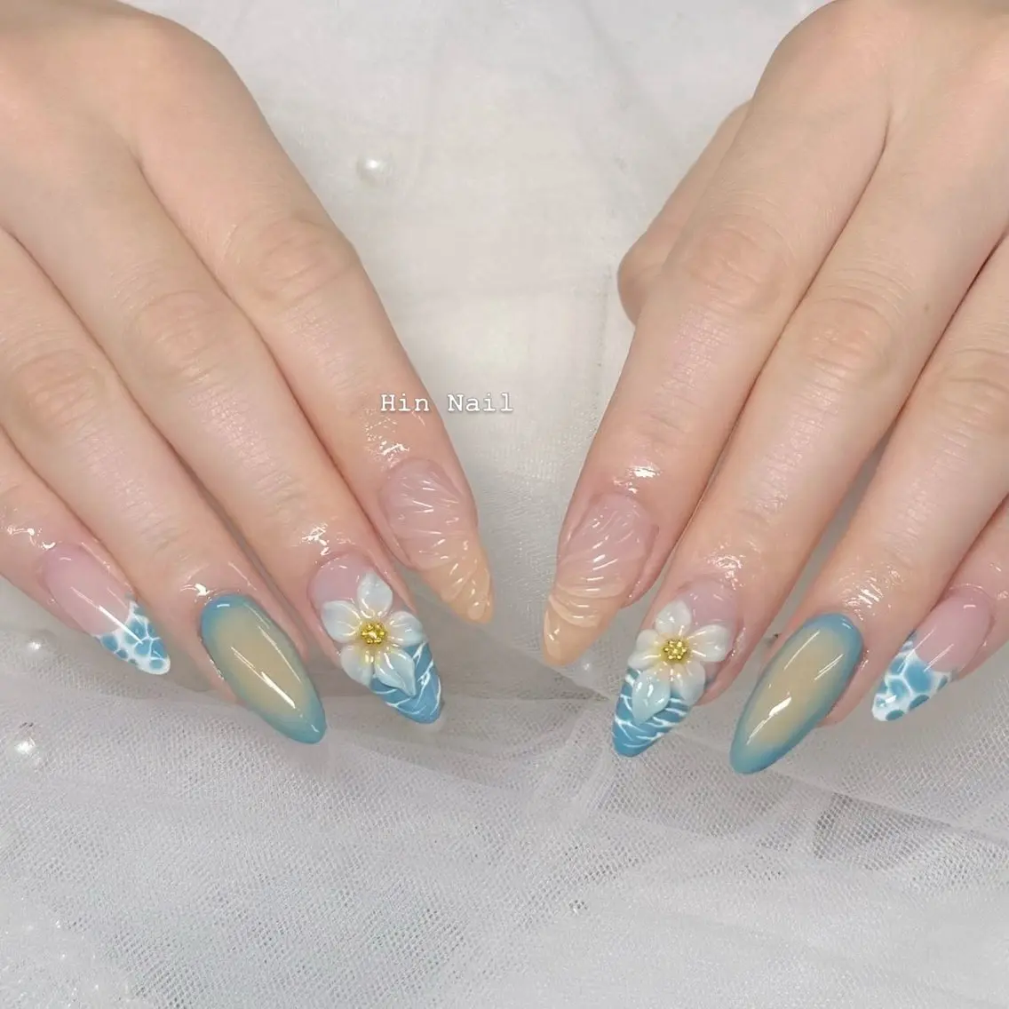 ネイル ハンドネイル HIN NAILのネイルデザイン