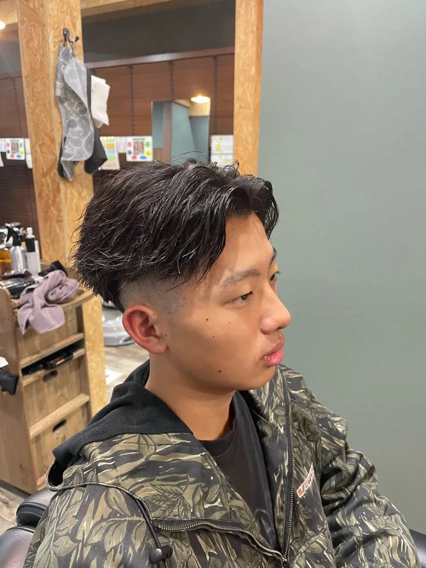 ミディアム メンズ 💈BARBER💈 梶川翔汰のヘアスタイル