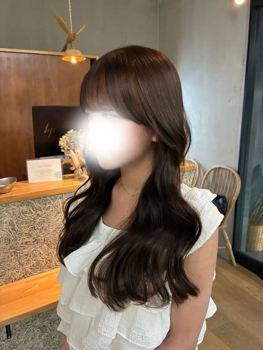 ロング ヘアカラー nanami🏷🤎 ベージュのヘアスタイル