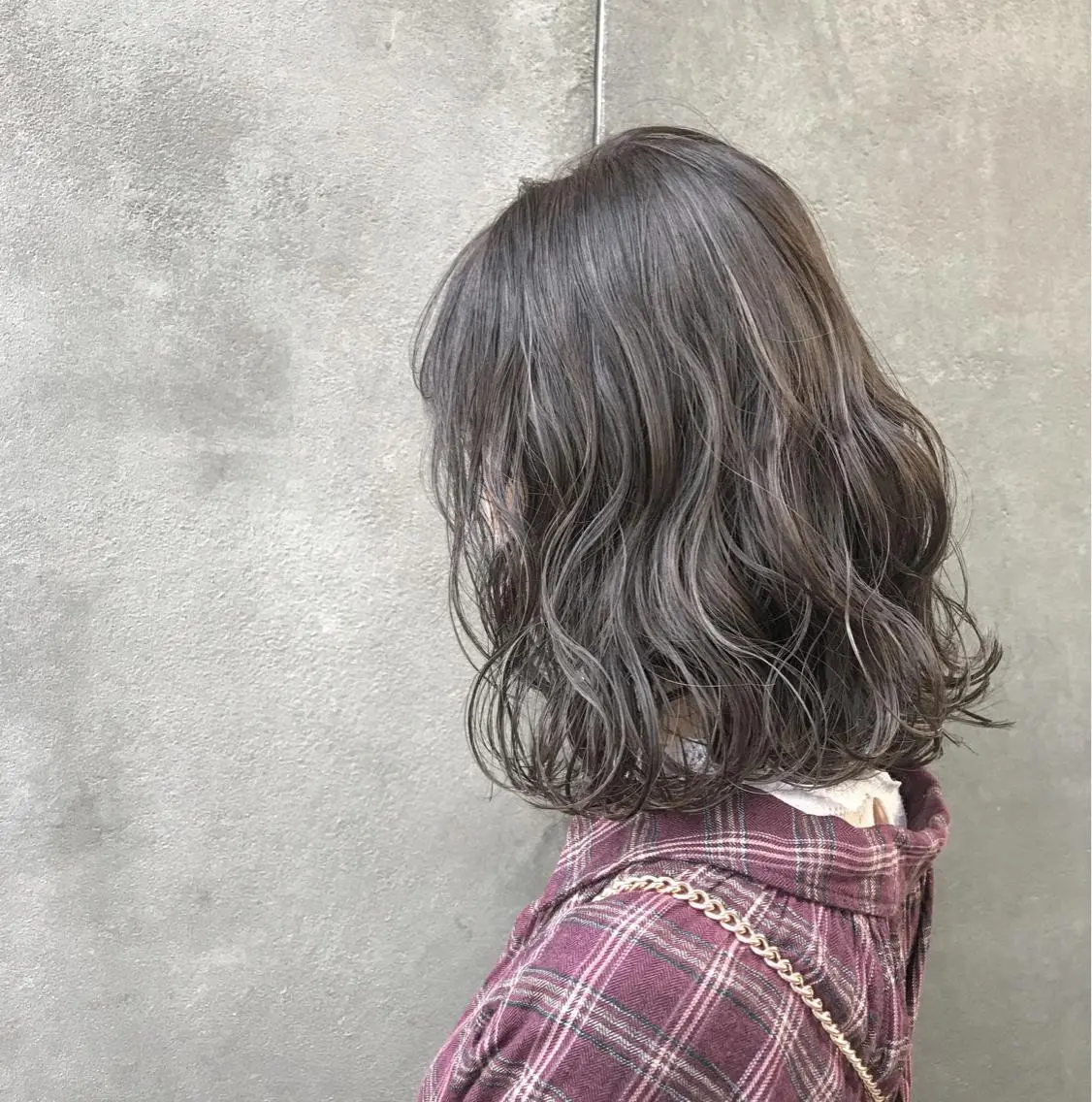 ミディアム カラー 黒髪 ハイライトカラー ハイライト 💛カラー大人気💛 c i a t eのヘアスタイル
