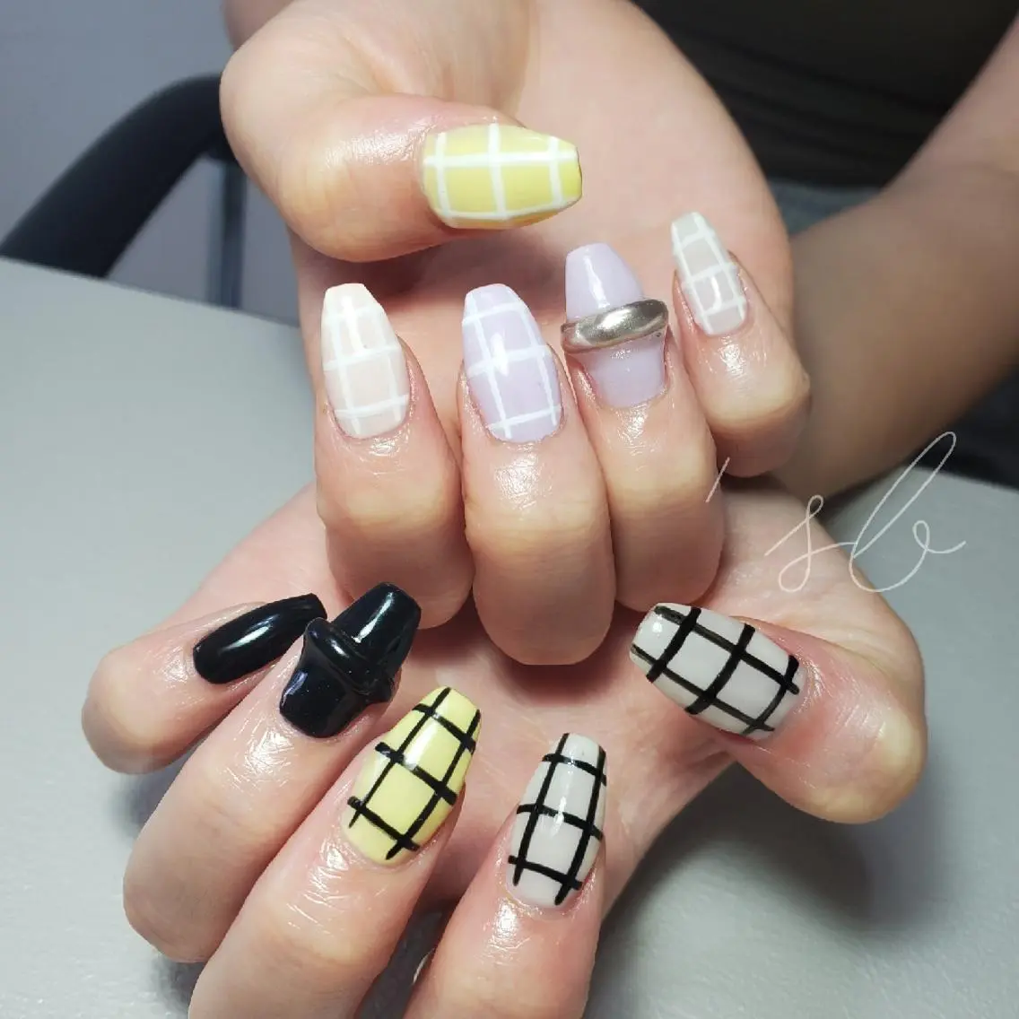 ネイル ハンドネイル nailroom sb𓈒𓂂𓏸のネイルデザイン