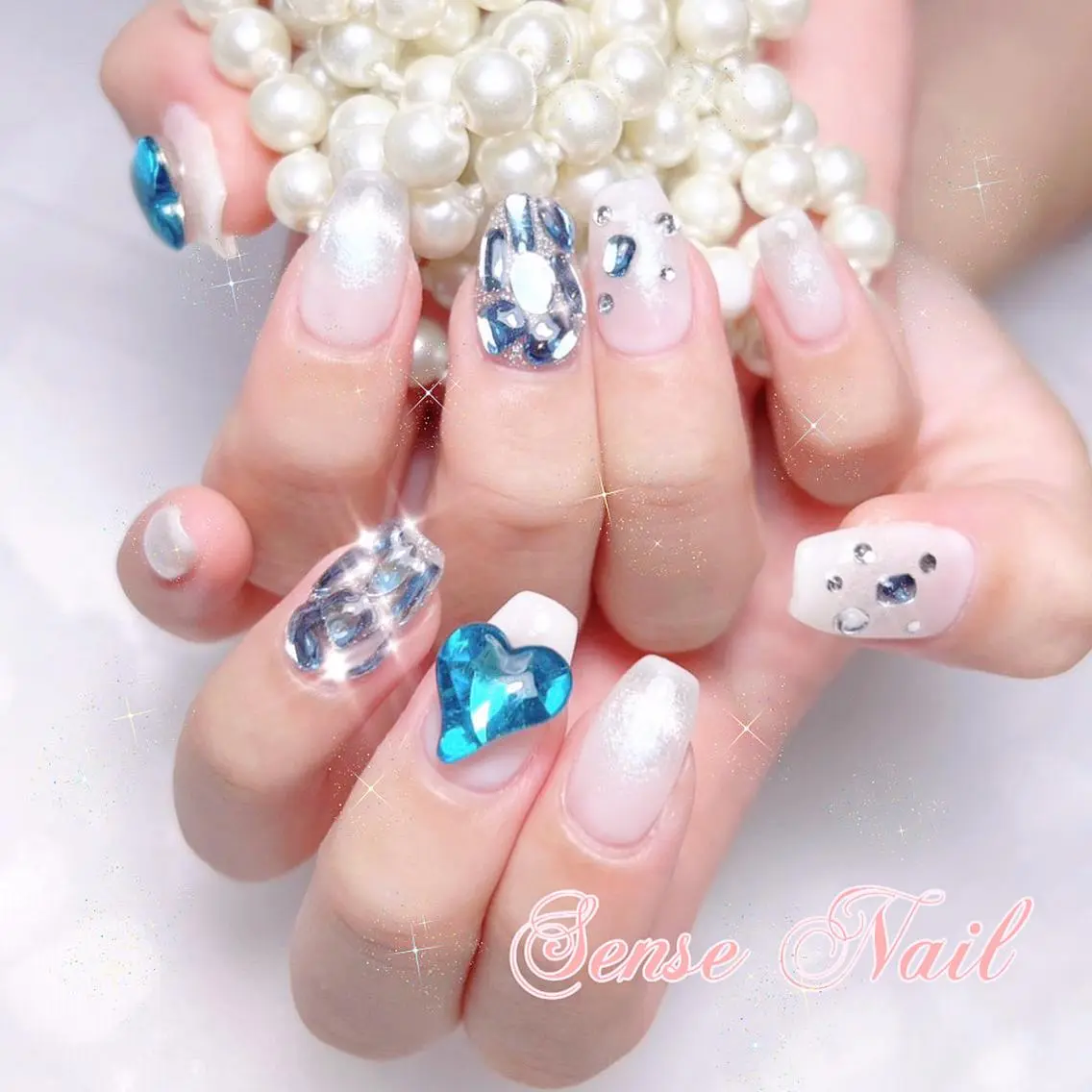 ネイル ハート ハンドネイル Feinn Ink💕のネイルデザイン