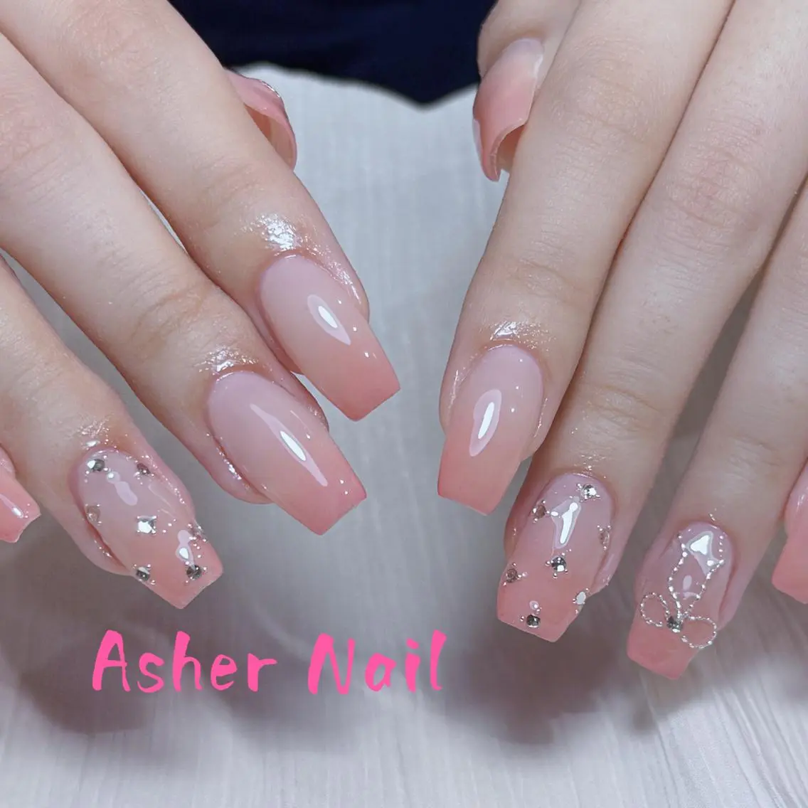 ネイル ハンドネイル ハンドケア Asher-HIKA 🌞のネイルデザイン