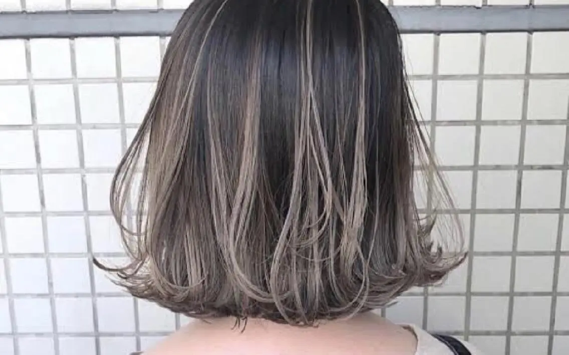 カラー ハイライトカラー 石川 大瑚のヘアスタイル