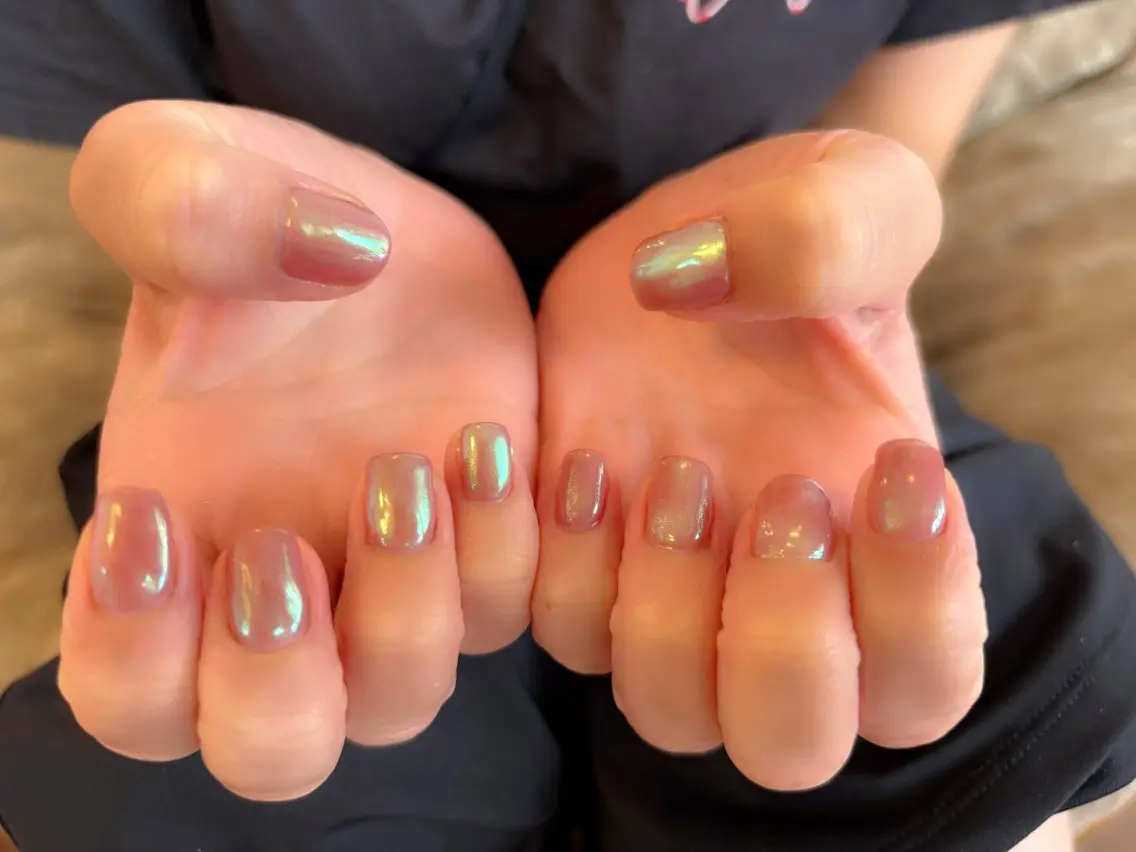 ネイル ミラーネイル komohana salon🌺のネイルデザイン