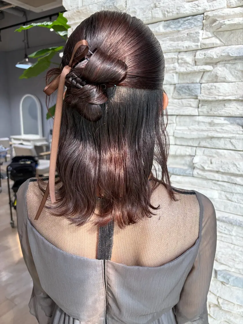 ミディアム ヘアアレンジ ハーフアップ ヘアセット MAKI/ブリーチな しカラー/ヘアセットのヘアスタイル