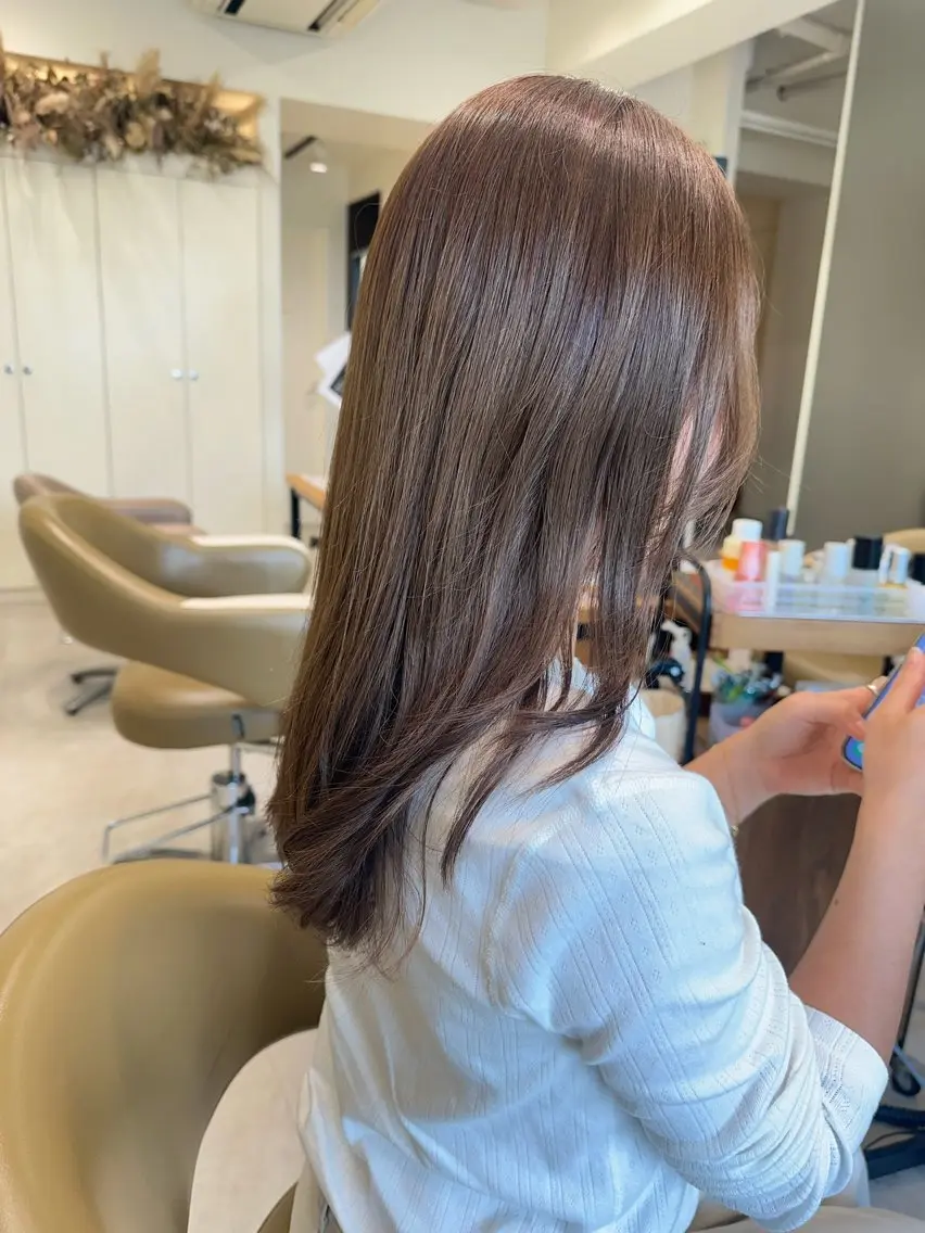 セミロング カット ヘアカラー トリートメント 透明感カラー レイヤー/AIKAのヘアスタイル