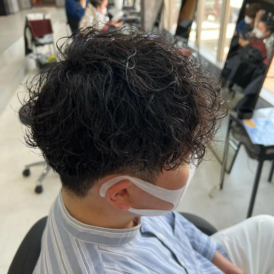 パーマ メンズ カット パーマ メンズパーマ特化 荻田知也のヘアスタイル