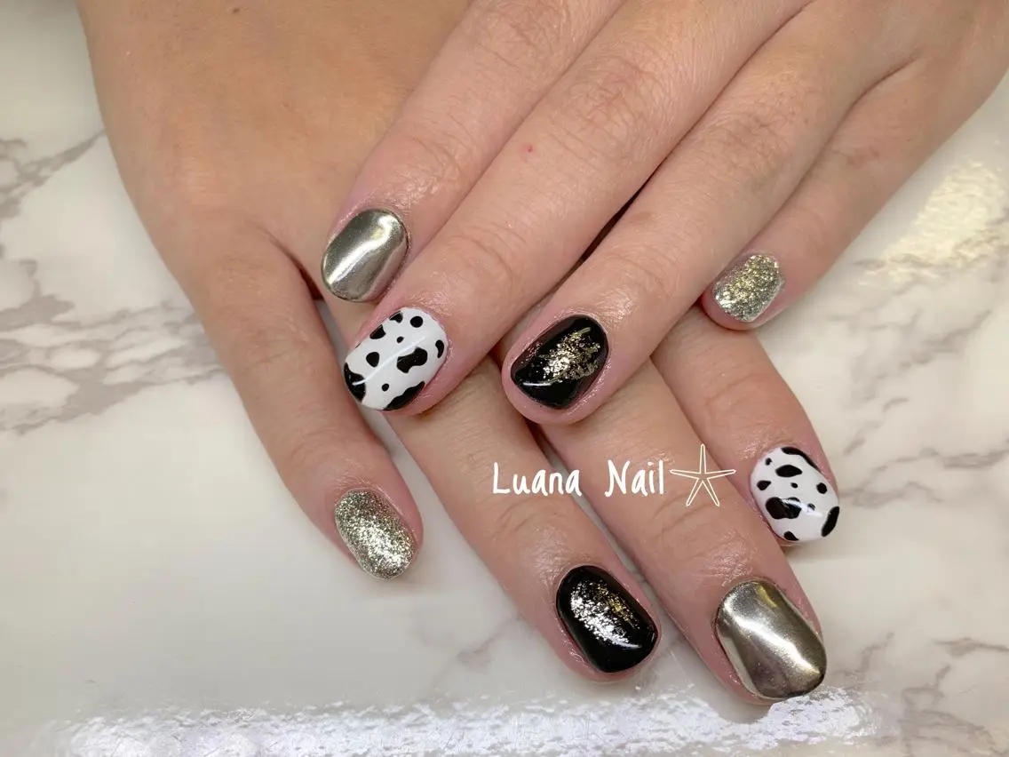 ネイル ミラーネイル ハンドネイル BeauJu by Luana Nailのネイルデザイン