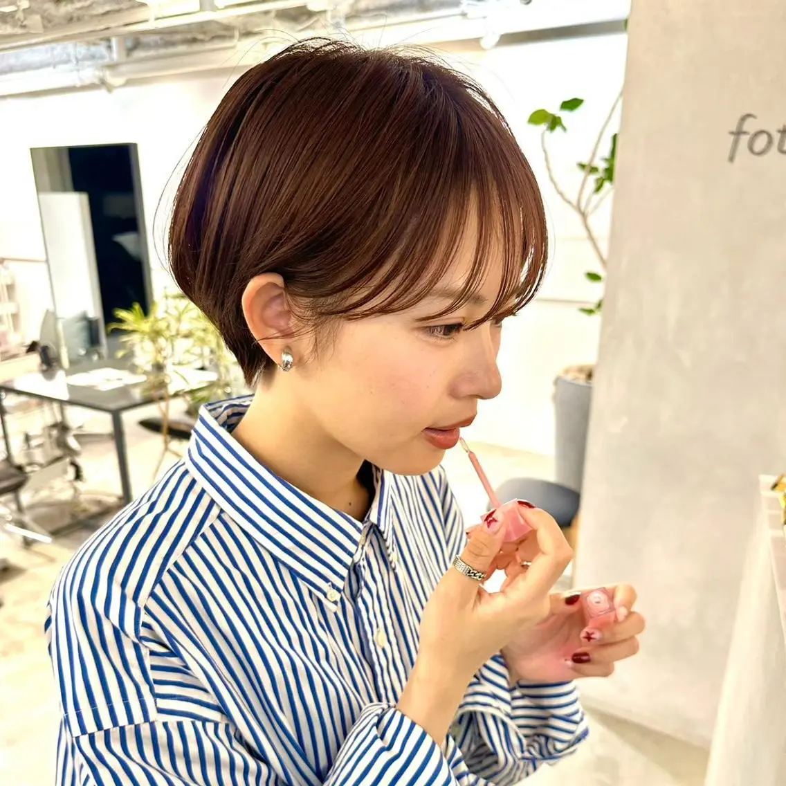 ショート カラー ブラウンカラー ショートヘア カット ヘアカラー 骨格診断で絶対可愛い ✨丸みショート✨凌弥のヘアスタイル