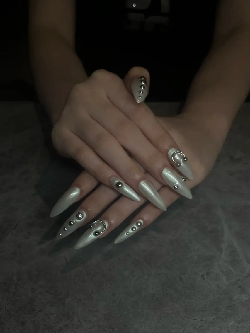 ネイル ハンドネイル IROHA NAIL makoのネイルデザイン