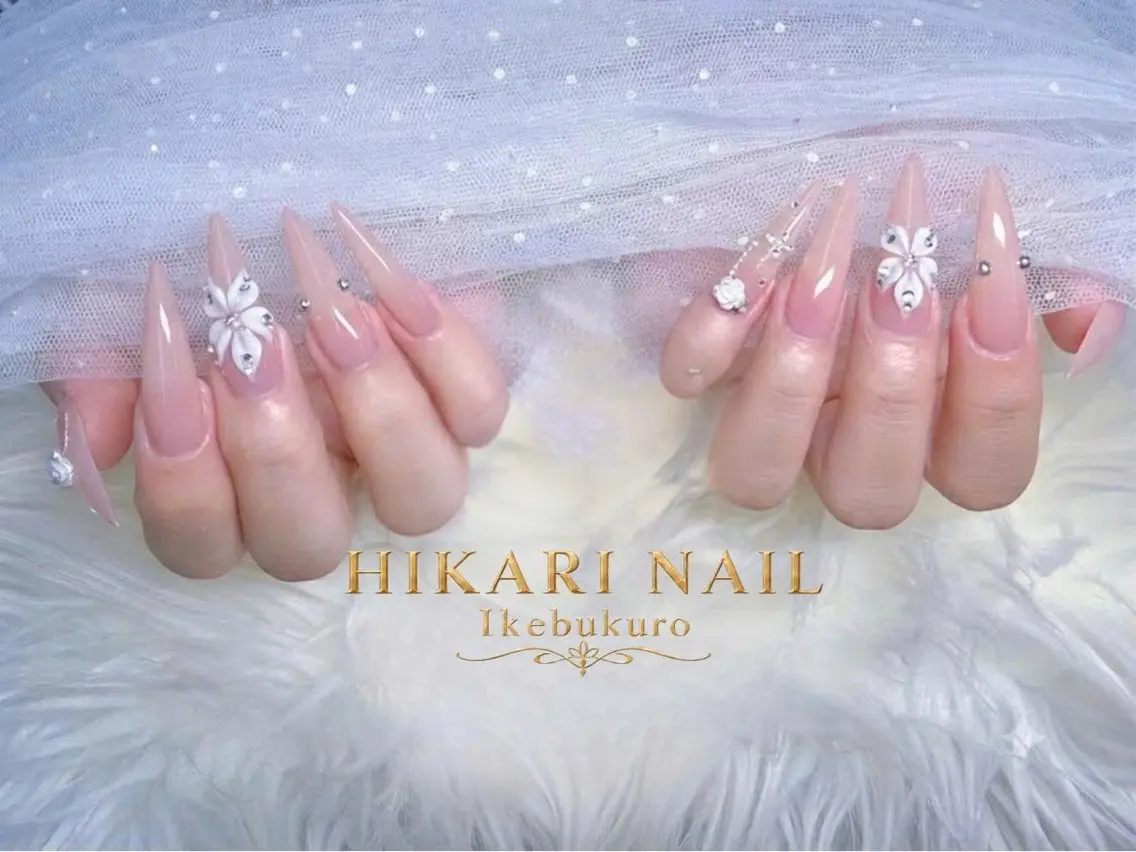 ネイル チークネイル 長さ出し フレンチネイル ガーリー ハロウィン ハンドネイル HikariNail Ikebukuroのネイルデザイン