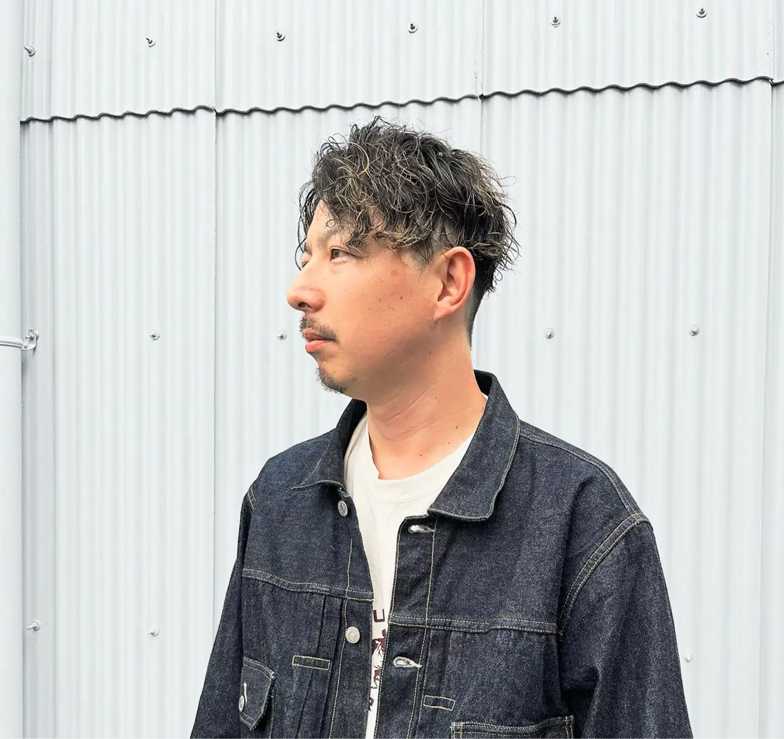 ショート パーマ メンズ 榊原 貫太のヘアスタイル