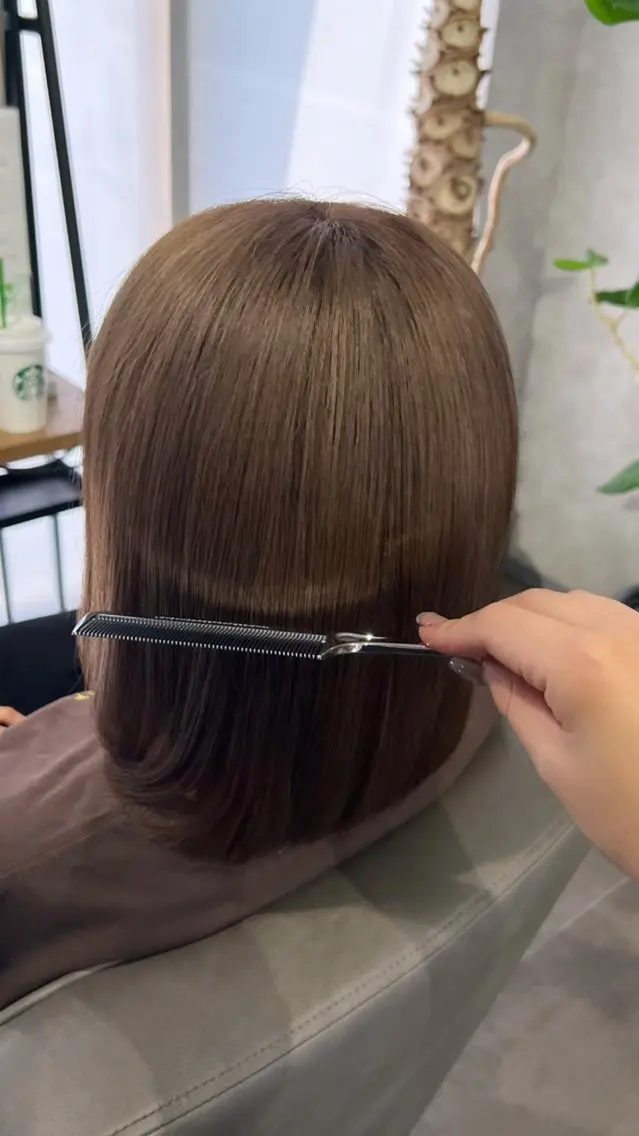 トリートメント 佐々木 愛実のヘアスタイル
