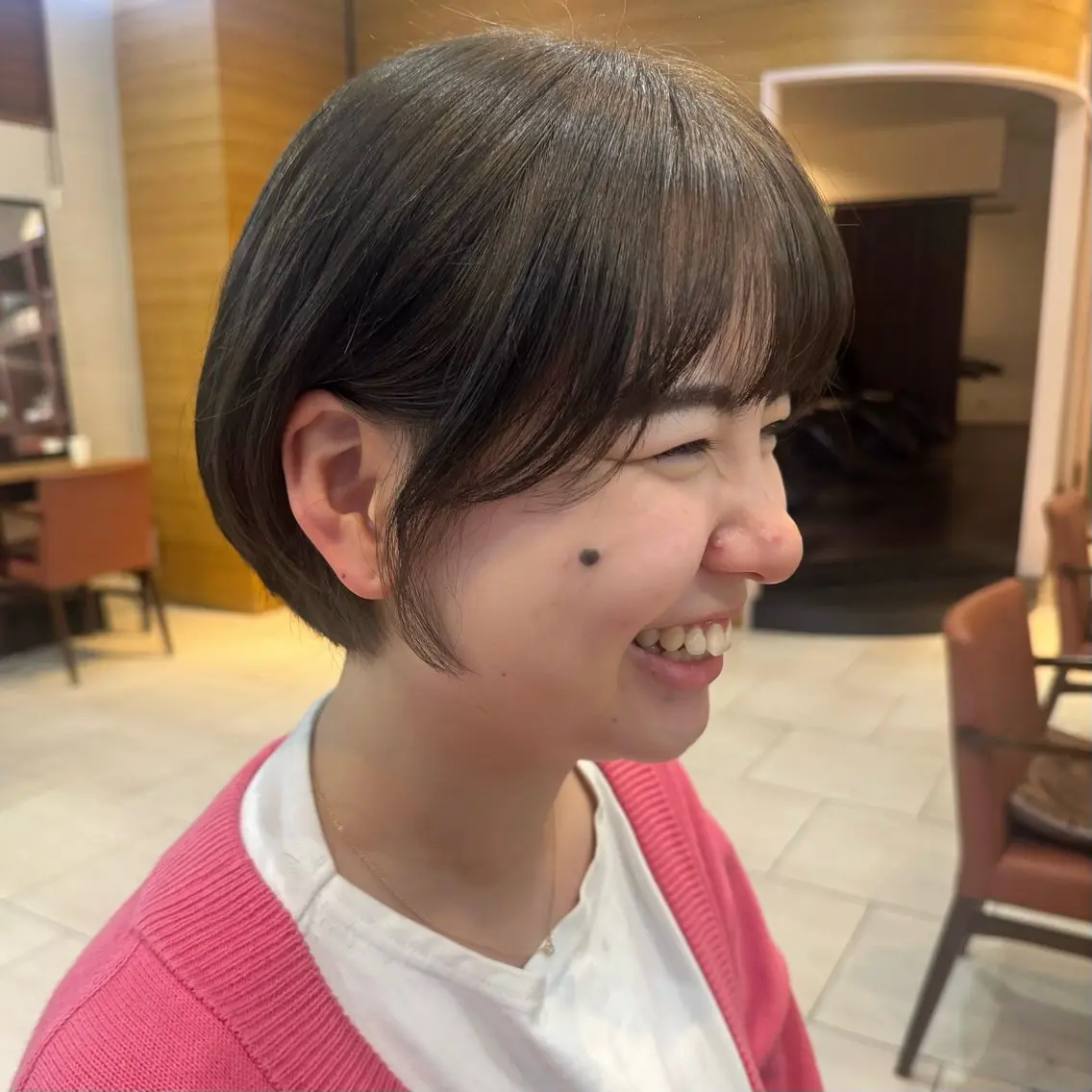 ショート ショートボブ ハンサムショート 丸みショート ボブ くびれヘア 透明感カラー/レイ ヤー/Nana🌈のヘアスタイル