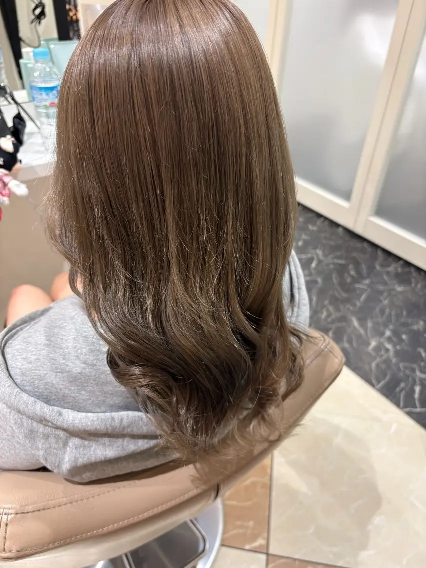 ロング ヘアカラー 髪質改善カラー なーこ💖🌈のヘアスタイル