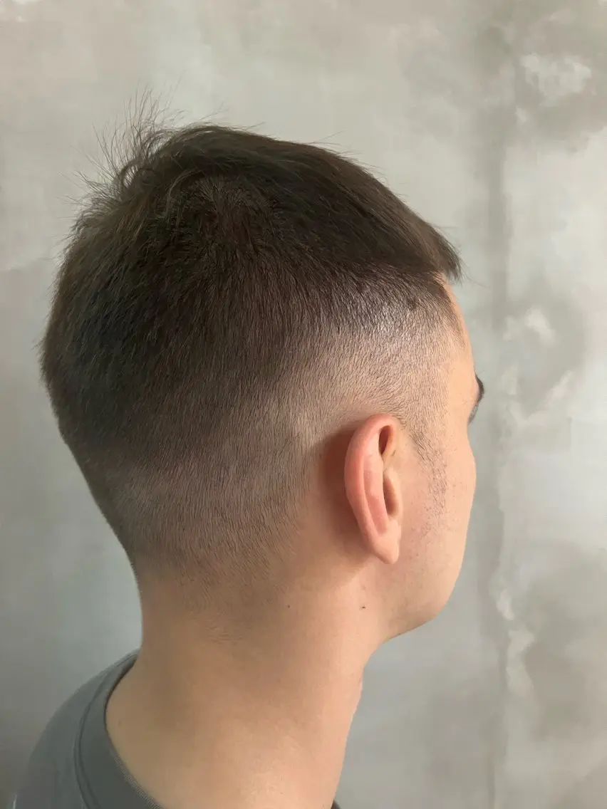 メンズ フェードカット カット 藤田 翔のヘアスタイル