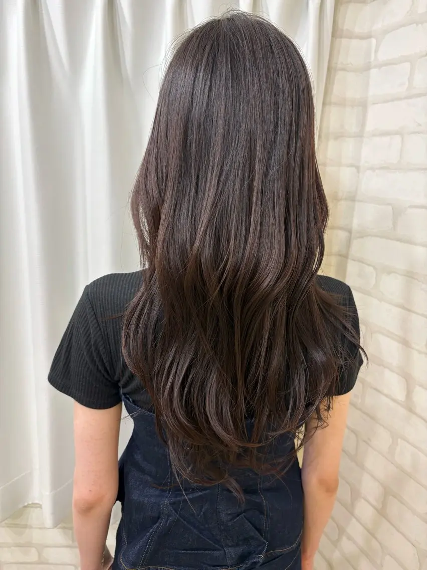 ロング レイヤーカット カット トリートメント レイヤー/透明感 HIRARIのヘアスタイル