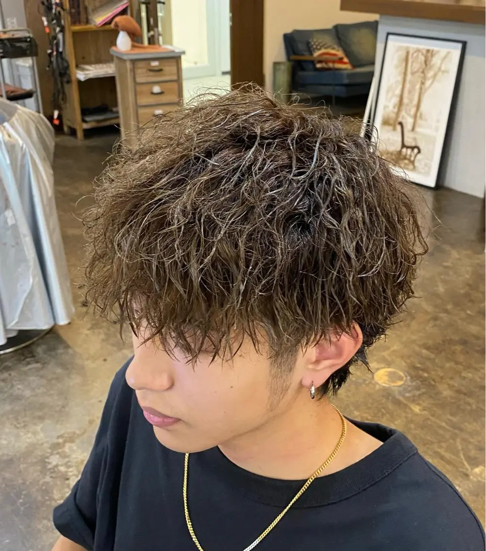 メンズ人気NO1🤩特殊デザインパーマ！スパイラルパーマ、ツイストパーマ、波打ちパーマ⚠️カット込み⚠️指名料込みの写真