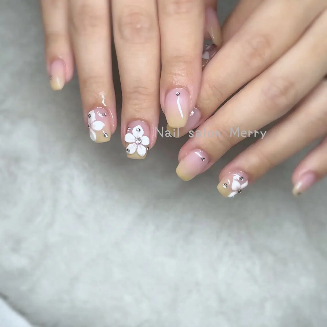 ネイル ハンドネイル Nail salon Merryのネイルデザイン