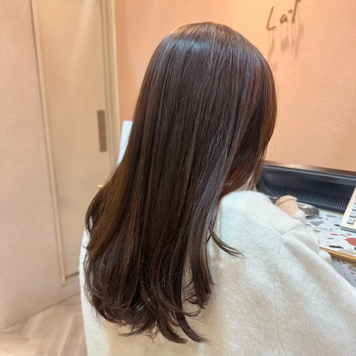 セミロング カラー ベージュカラー 透明感カラー グレージュ ヘーゼル 髪質改善 カット ヘアカラー トリートメント 透明感カラー/レイ ヤー/Nana🌈のヘアスタイル