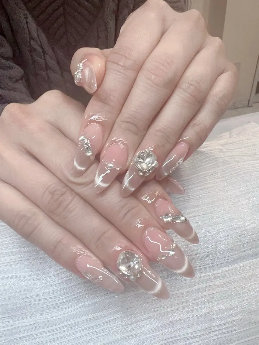 ネイル FJ ネイルサロンのネイルデザイン