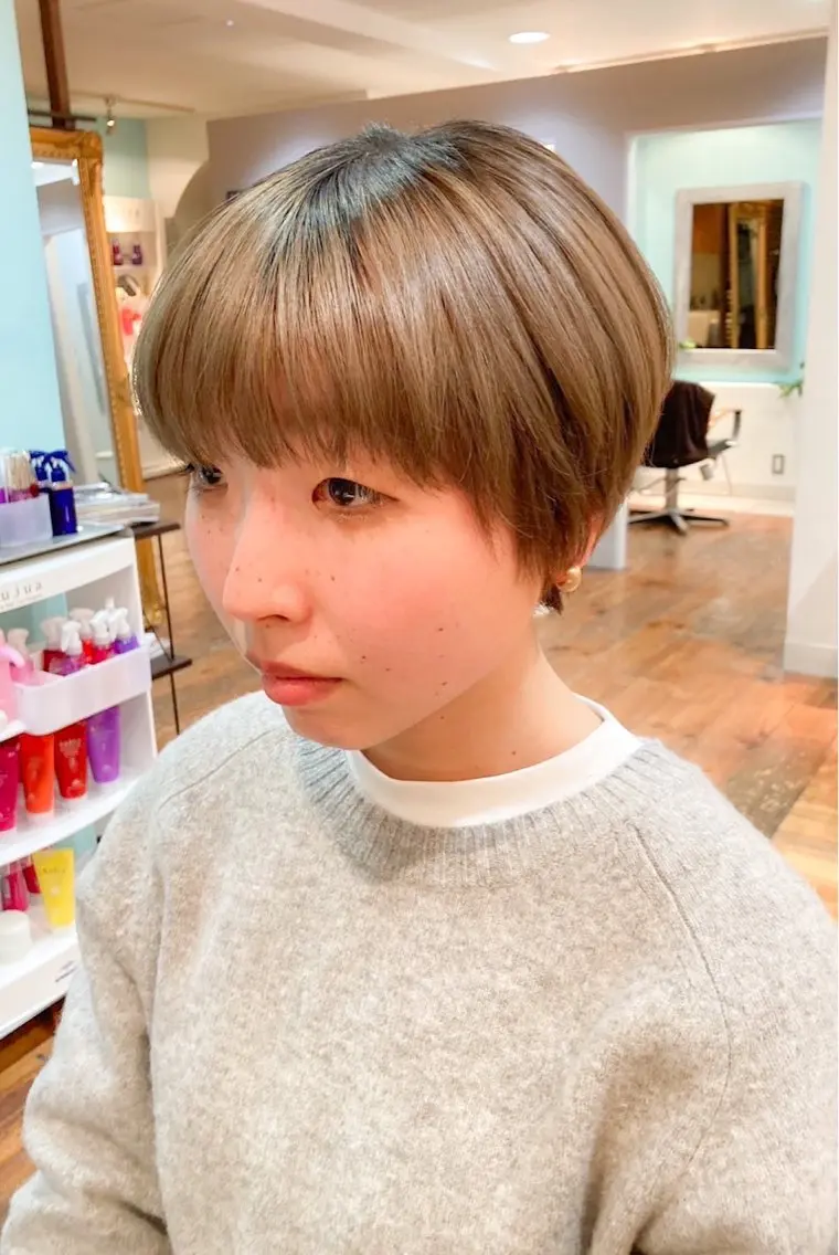 ショート カラー Helena/ みこと💫のヘアスタイル