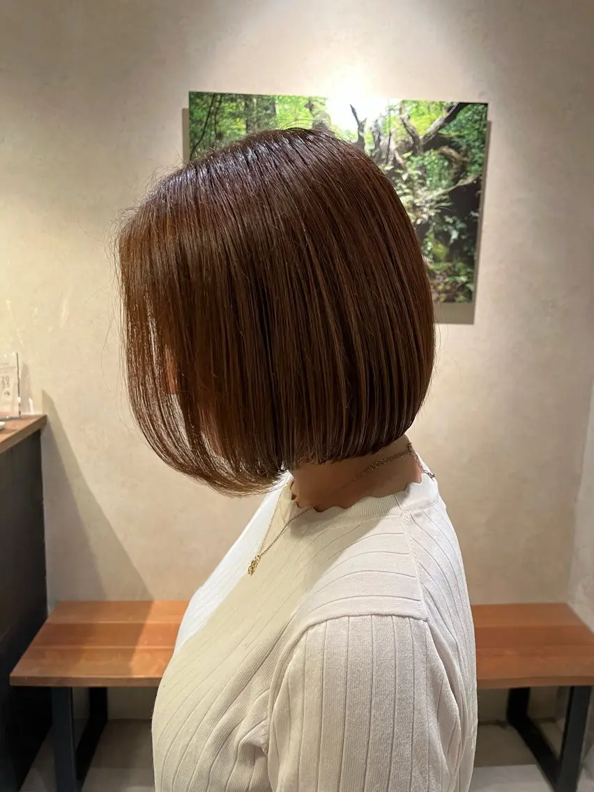 ミディアム ボブ 菅野 紗弥のヘアスタイル