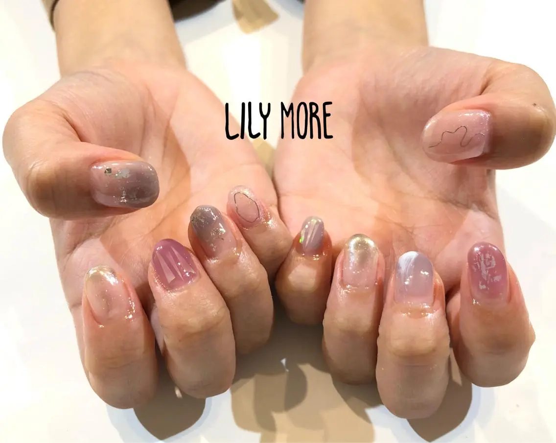 ネイル ニュアンスネイル Lily closetのネイルデザイン