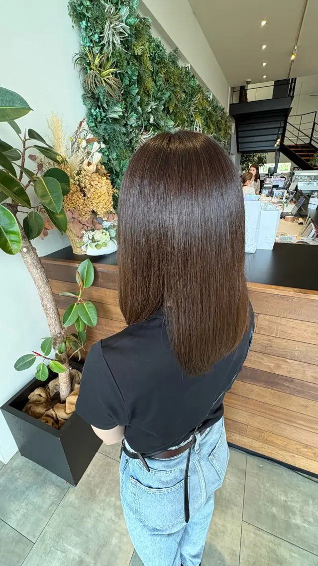 ミディアム カラー ブラウンカラー 透明感カラー イルミナカラー トリートメント ヘアカラー トリートメント 高橋 乙葉のヘアスタイル